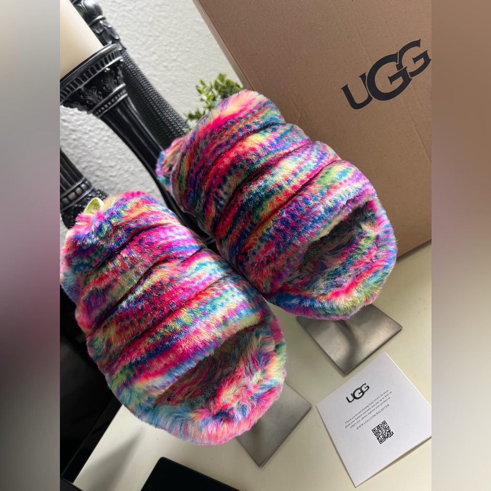 Ugg Fluff Yeah Pixelate Colorful Fluffy Slippers size 9